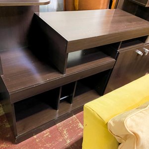 Mueble Modular de Madera Oscura y Clara - imagen 2