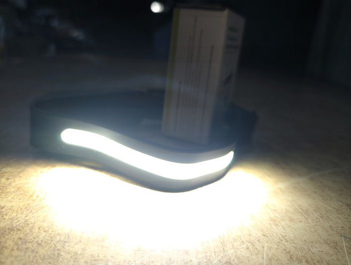 Linterna de Minero Recargable con Sensor de Movimiento - imagen 4