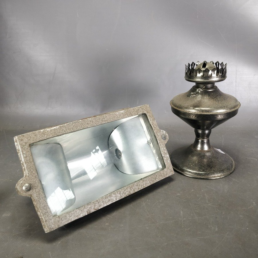 Item 15880 - Image 0