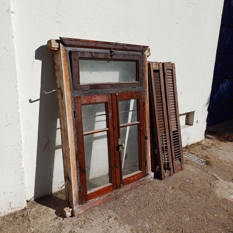 Ventana con diseño de pinotea en cedro - imagen 3