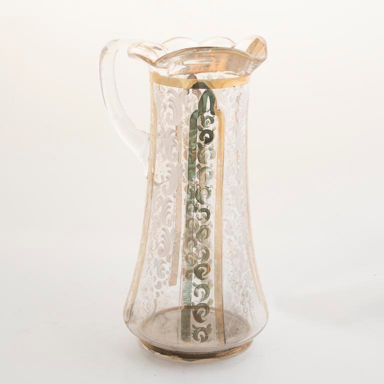 Jarra de Cristal Veneciano con Esmalte Dorado y Diseño Floral