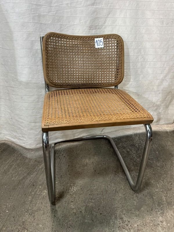 Silla Cromada con Asiento y Respaldo de Esterilla