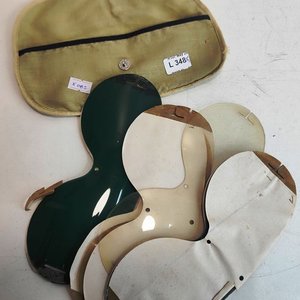 Lote anterior: Set de Lentes de Repuesto para Antiparras de Piloto Americanas B8 (Segunda Guerra Mundial)