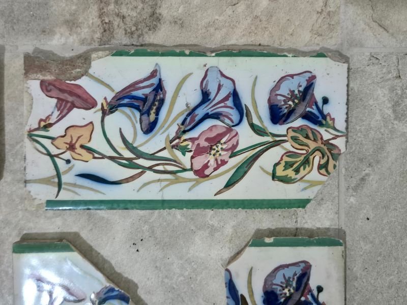 Item 844802 - Image 1