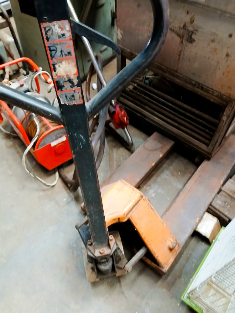 Item 501833 - Image 3