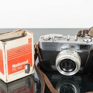 Cámara Minolta AL-F con Estuche y Flash National PE-145 - imagen 2