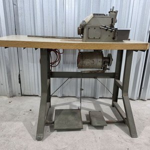 Máquina de Coser Industrial Completa con Mesa y Motor Eléctrico - imagen 1
