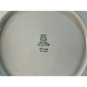 Doce Platos Hondos de Porcelana Bavaria Beige con Flores - imagen 4