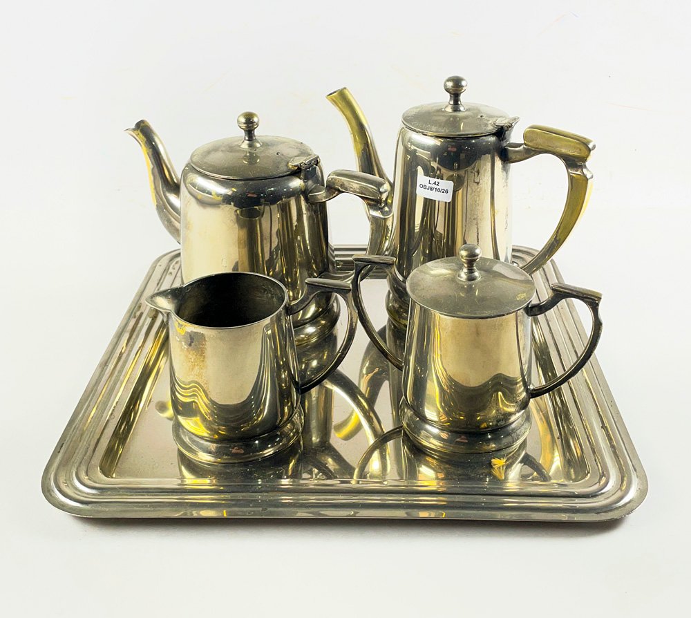 Juego de Metal para Servir: Bandeja, Tetera, Cafetera, Azucarero y Lechera