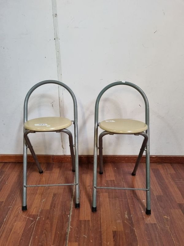 Banquetas Plegables Redondas Estructura Gris (2 Unidades)