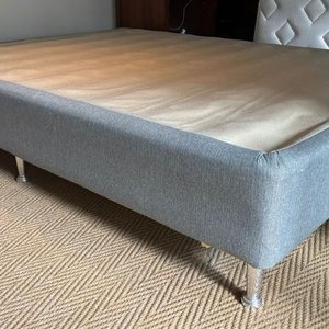 SUBASTA DE ADORNOS - COMENZO EL AÑO 2026: Muebles y Decoración