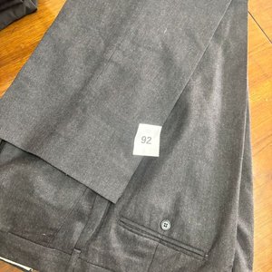 Pantalón de Vestir Gris Talle 54 Martellerty - imagen 1
