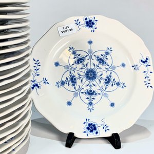 Lote de 24 Platos Llanos de Losa con Decoración Floral Azul - Industria Uruguaya - imagen 2