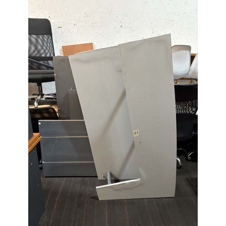 Item 2104584 - Image 0