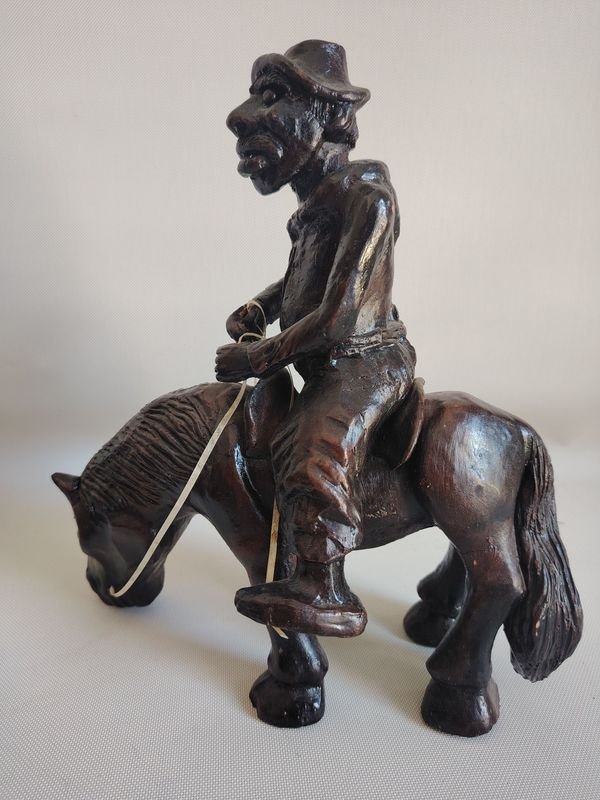 Escultura de barro cocido en estilo Molina Campos - imagen 4
