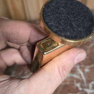 Encendedor de Sobremesa Bradford Dorado con Base - imagen 5