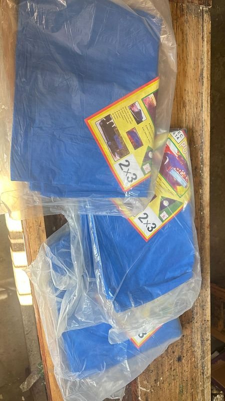 Lote anterior: Blue Cloth - Ropa de Color Azul
