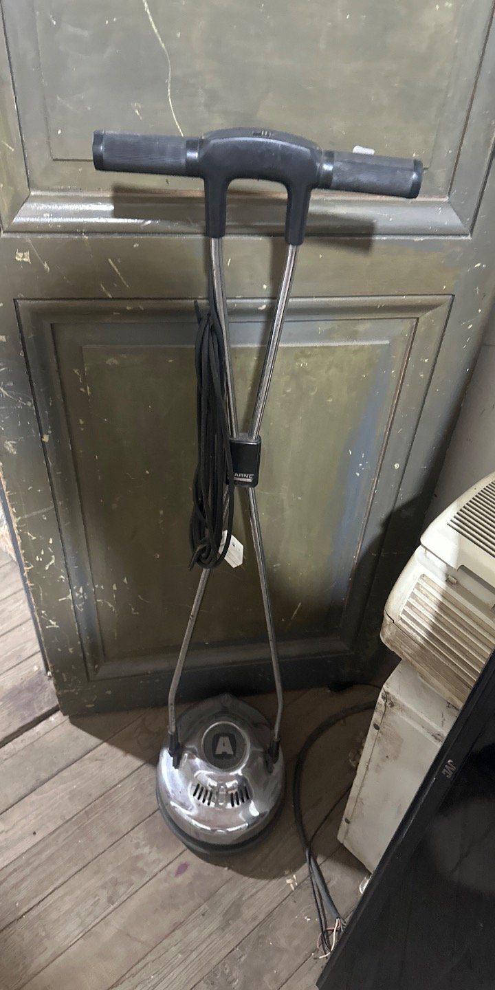 Item 63668 - Image 0