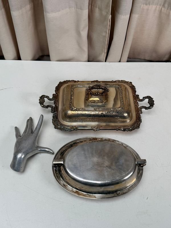 Par de Bandejas de Plata con Tapa y Asa