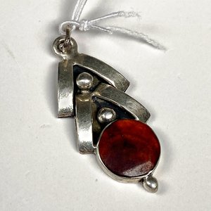 Colgante de Plata con Piedra Roja - imagen 3