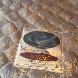 Somier Sealy Posturepedic Princeton Cushion Firm 2 Plazas Como Nuevo - imagen 2