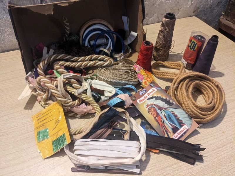 Item 890396 - Image 1