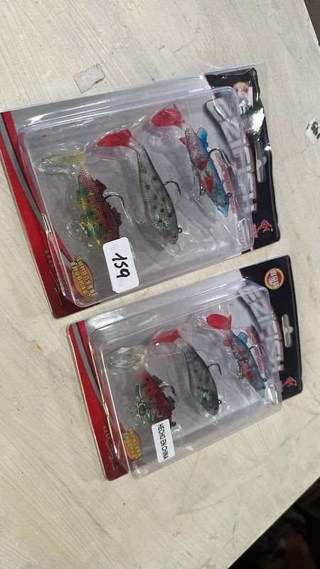 Cuatro Lure de Pesca en Paquete Plástico - imagen 2