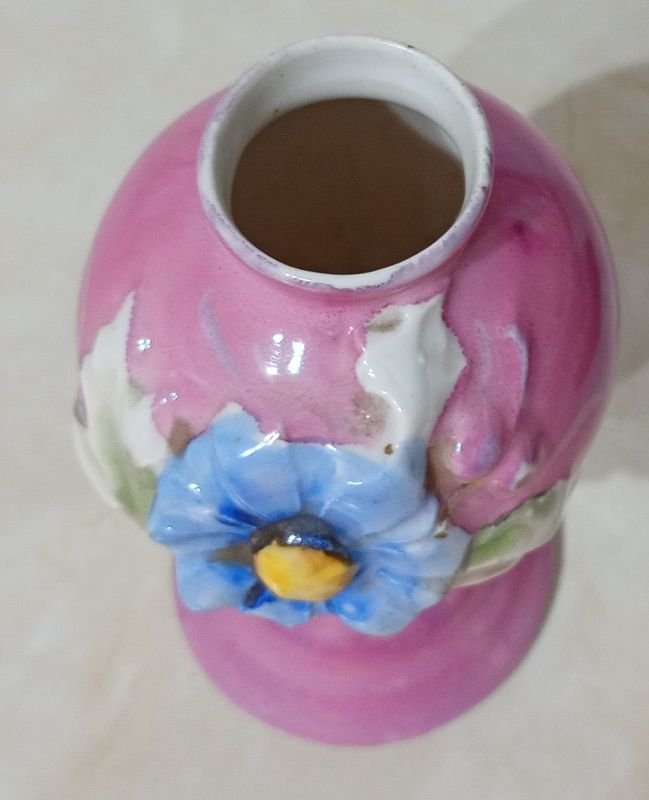Mate Isabelino con flor en relieve sobre fondo rosado - imagen 2