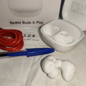 Auriculares Xiaomi Redmi Buds 6 Play Blancos Inalámbricos Bluetooth - imagen 4