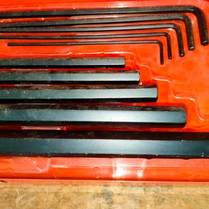 Caja Naranja con 10 Llaves Allen Metálicas - imagen 5