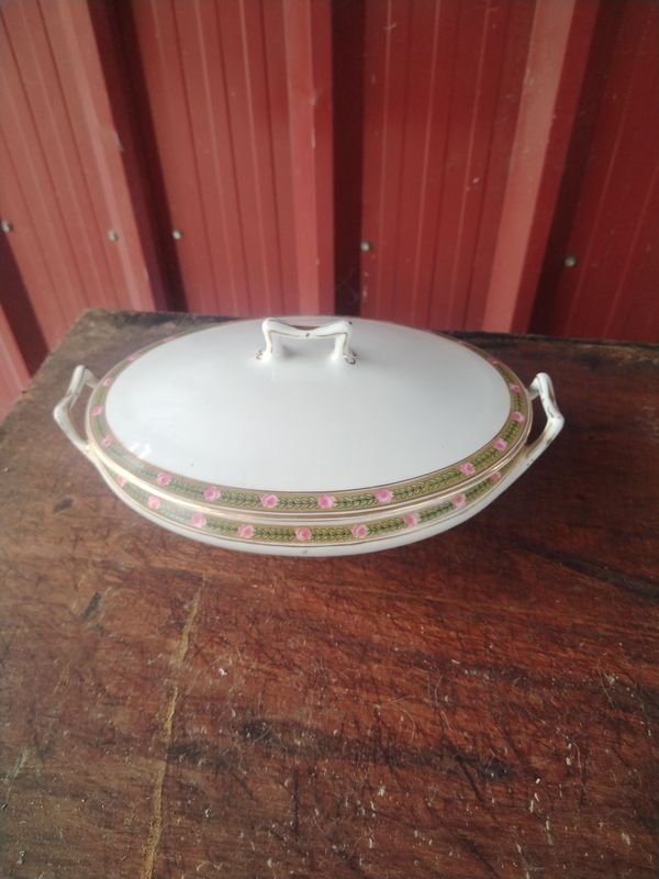 Item 845007 - Image 0