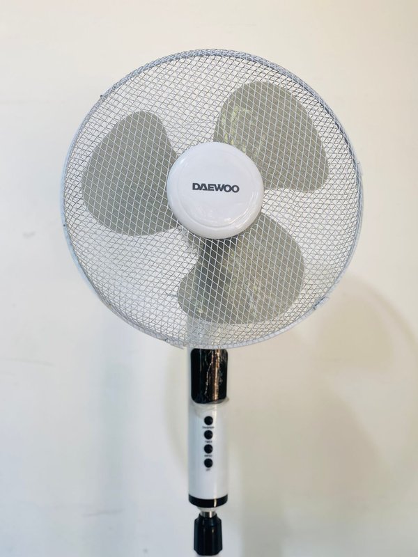 Ventiladores DAEWOO con control remoto a la venta - imagen 2