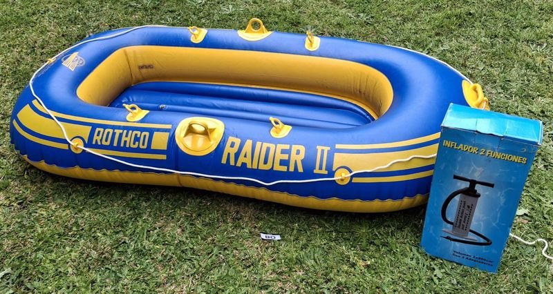 Bote Inflable Rothco Raider II con Inflador Manual