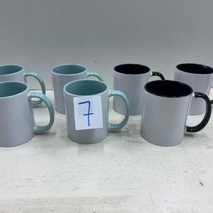 Lote anterior: Set de 7 Tazas Blancas con Interior Celeste y Negro