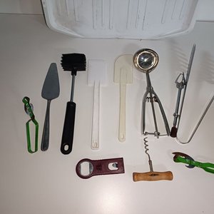 Bandeja con Utensilios de Cocina Varios - imagen 4