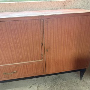 Trinchante de madera con cajón y puertas - imagen 4