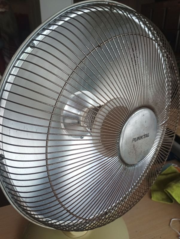Estufa eléctrica oscilante Punktal - Aparato de ventilación - imagen 3