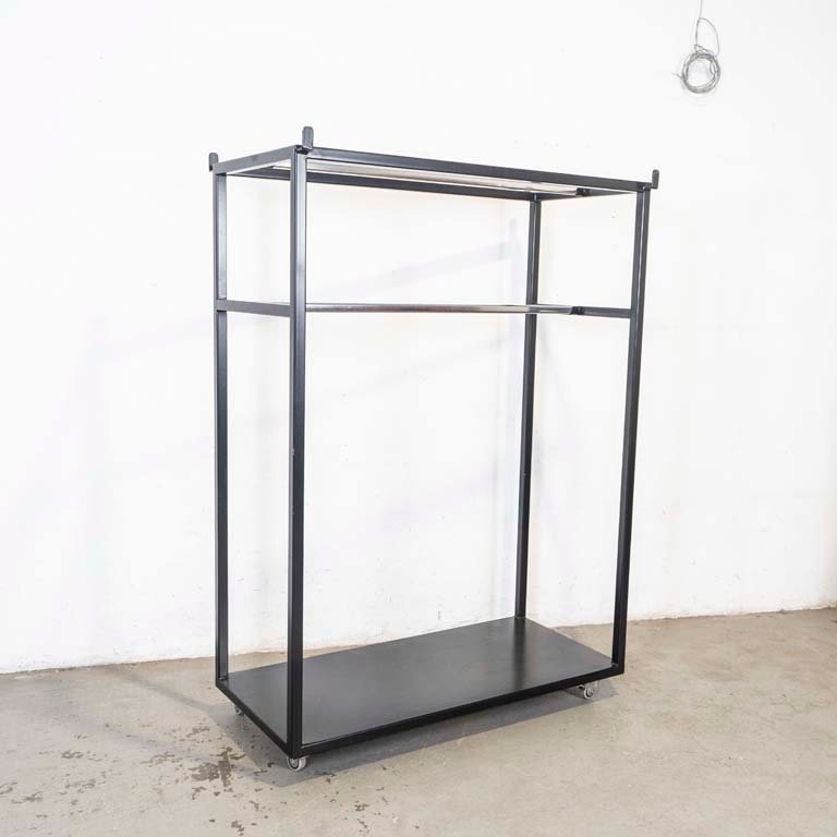 Item 2094397 - Image 1