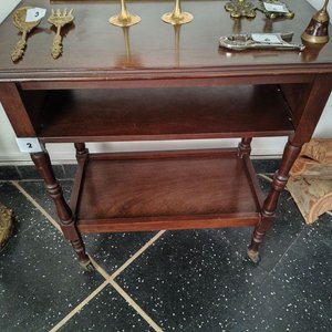 Mesa Auxiliar de Arime en Roble con Rueditas - imagen 3