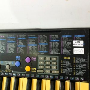 Teclado Yamaha PSR-78 Portátil con Sonidos y Ritmos - imagen 3