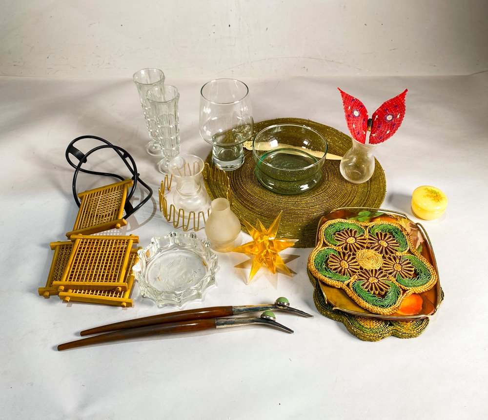 Lote de Vasos, Copas, Adornos y Accesorios Vintage