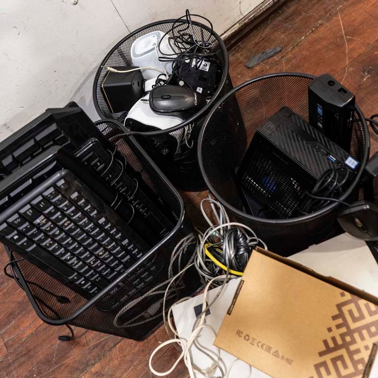 Item 2104411 - Image 2