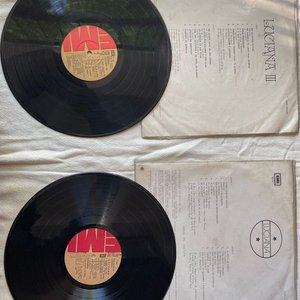 Lote de 2 Discos de Vinilo Usados de Luciana - imagen 2