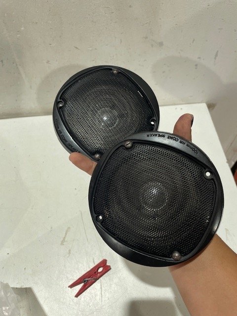 Item 28408 - Image 0