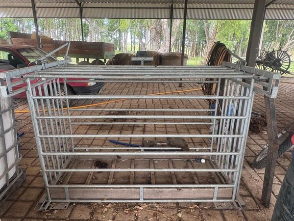 Corral para pesar ovejas - Accesorios para Vehículos - imagen 1