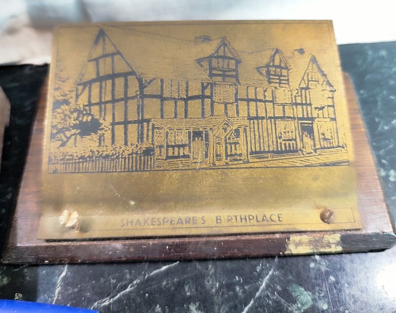 Item 880113 - Image 1