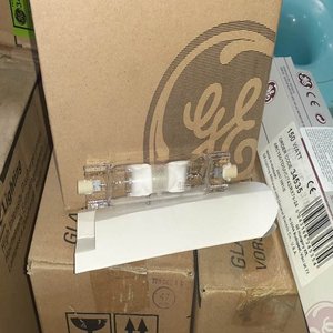 Lote anterior: Cajas de Lámparas Halógenas GE 150W