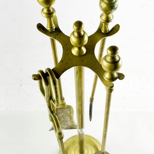 Juego de Herramientas para Estufa en Bronce con Soporte y 4 Piezas - imagen 2