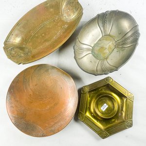 Lote de 4 piezas decorativas en metal y cobre - imagen 2
