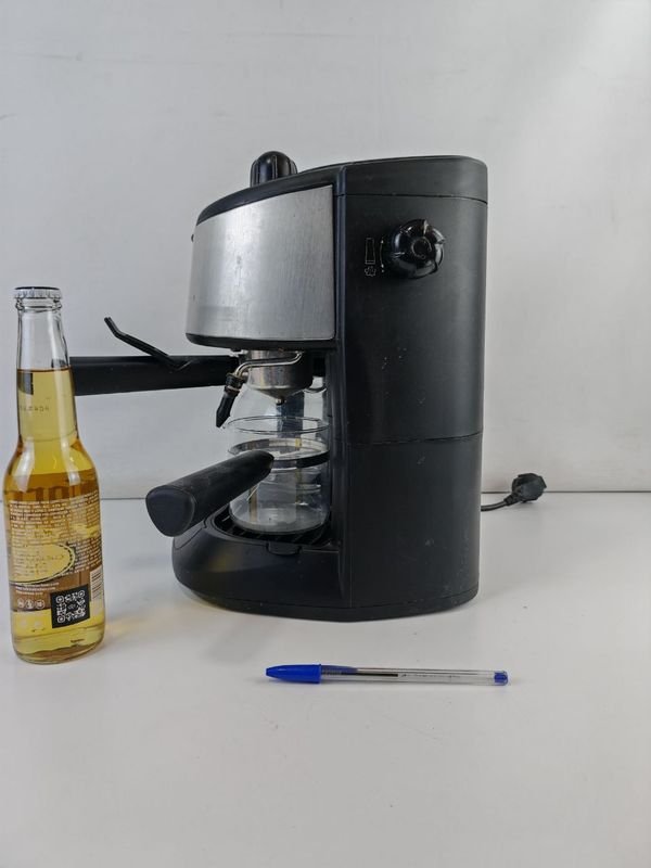 Cafetera Ufesa Funcionando - Electrodomésticos - imagen 7